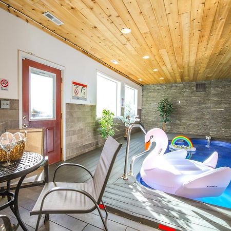 Pigeon Forge Cabin Sauna, Saltwater Pool And Views! Sevierville Bagian luar foto