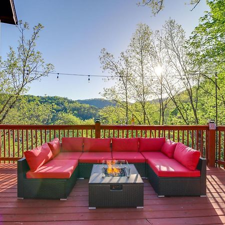 Pigeon Forge Cabin Sauna, Saltwater Pool And Views! Sevierville Bagian luar foto