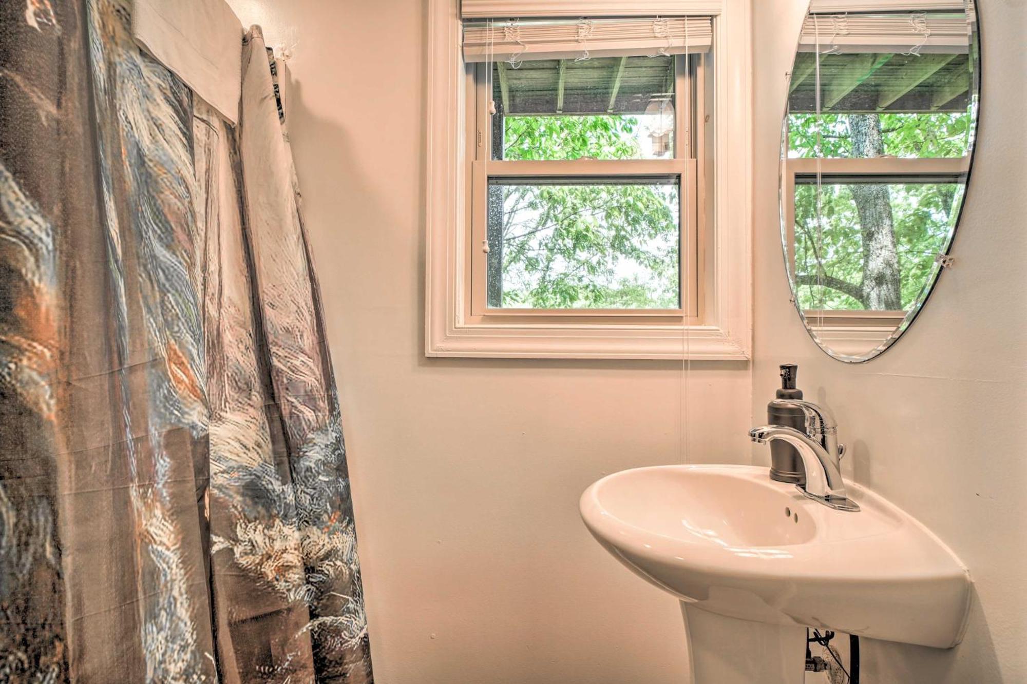 Pigeon Forge Cabin Sauna, Saltwater Pool And Views! Sevierville Bagian luar foto