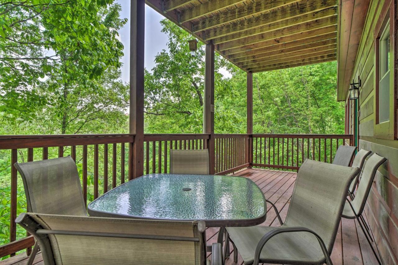 Pigeon Forge Cabin Sauna, Saltwater Pool And Views! Sevierville Bagian luar foto